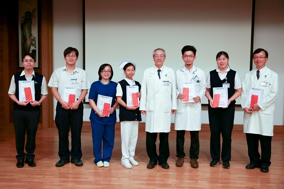 2015慈濟攝影比- 陳仲揚藥師田永正組員 2015慈濟攝影比- 陳仲揚藥師田永正組員