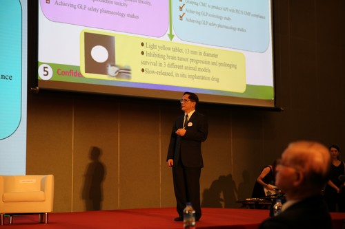 林欣榮院長獲大會邀請向生技產業界學界醫界分享的在惡性腦瘤新藥等相關研究。