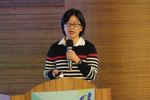 臺東馬偕院護理部主任曾令君分享離島遠距醫療的經驗