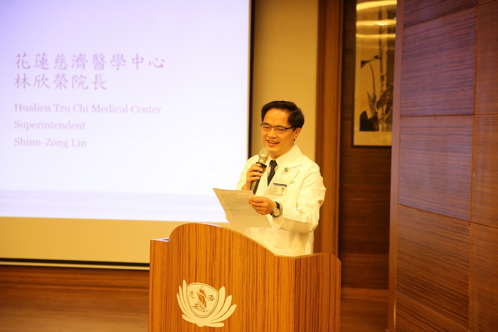 花蓮慈院院長林欣榮,祝福四位菲律賓菁英種籽醫師能帶回寶貴的收穫 花蓮慈院院長林欣榮,祝福四位菲律賓菁英種籽醫師能帶回寶貴的收穫