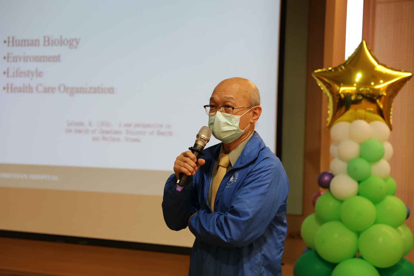 門諾醫院社區健康部主任沈世珍分享推動IDS計畫的經驗心得。 門諾醫院社區健康部主任沈世珍分享推動IDS計畫的經驗心得。