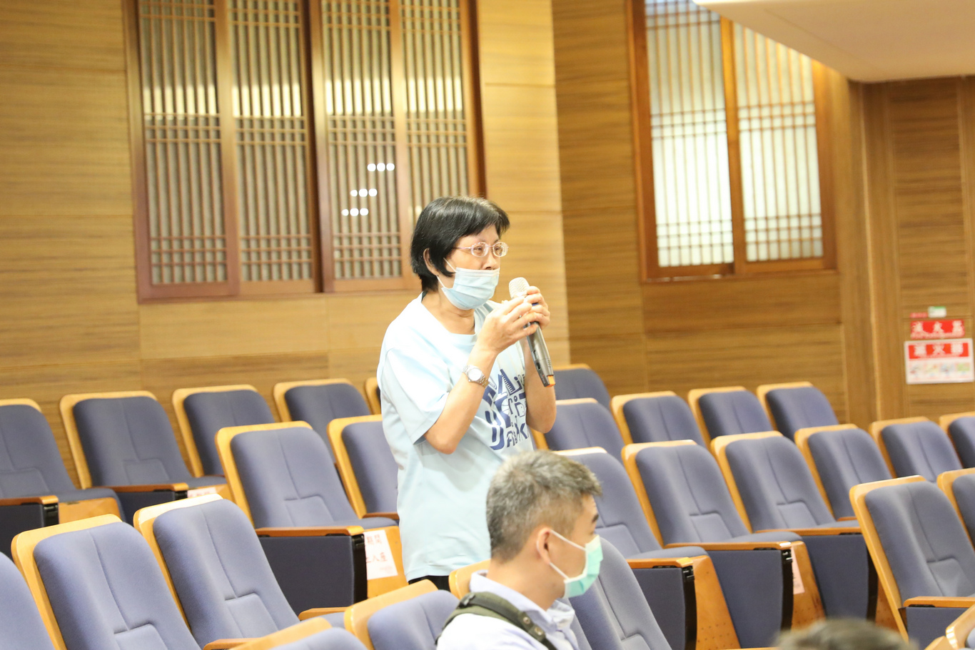 郭小姐回饋說，公公與爸爸都是郭醫師的病人，而公公已經一百零五歲了，很感恩郭醫師長期以來細心照顧她的兩位家人。