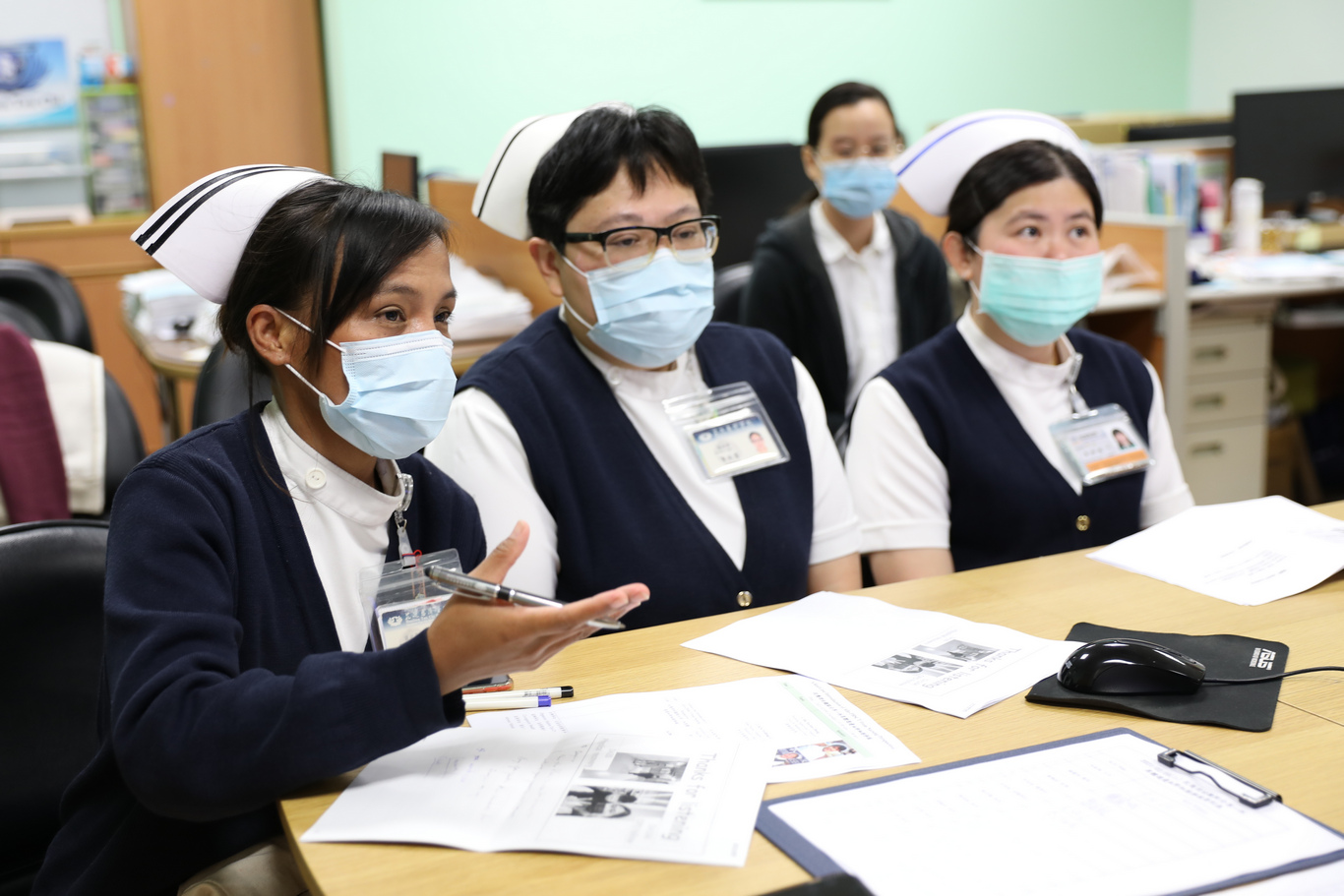 花蓮慈院國際醫學中心與骨髓移植照護團隊，透過視訊來傳授骨髓及造血幹細胞移植經驗及病人照護技巧。