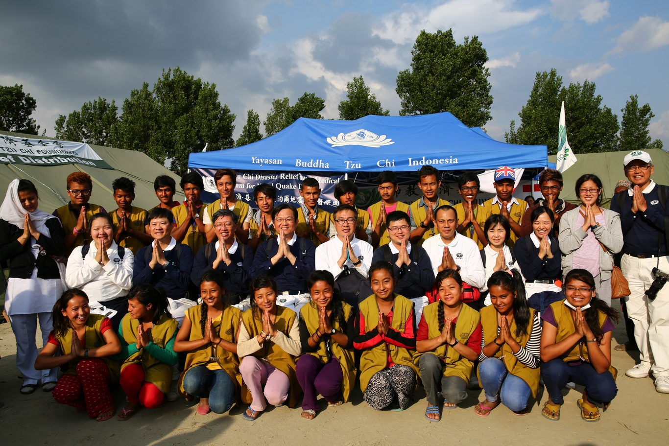 葉光庭醫師２０１５年至尼泊爾進行國際義診。