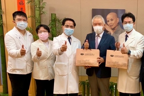 世界衛生組織前西太平洋傳統醫學主席暨國際東洋醫學會會長崔昇勳教授