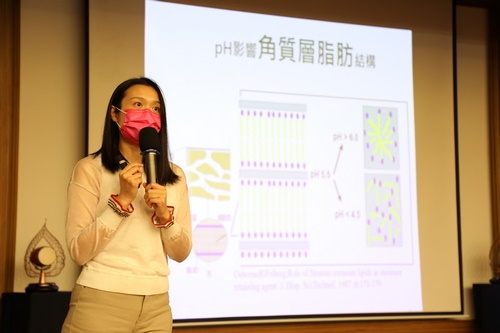 林芷誼資深講師