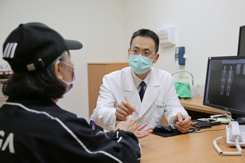 乳房醫學中心張群明主任