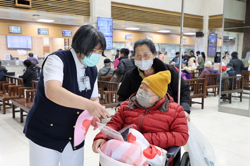 0147A2207 鍾懷諠s