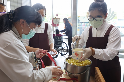 0147A7101 鍾懷諠s