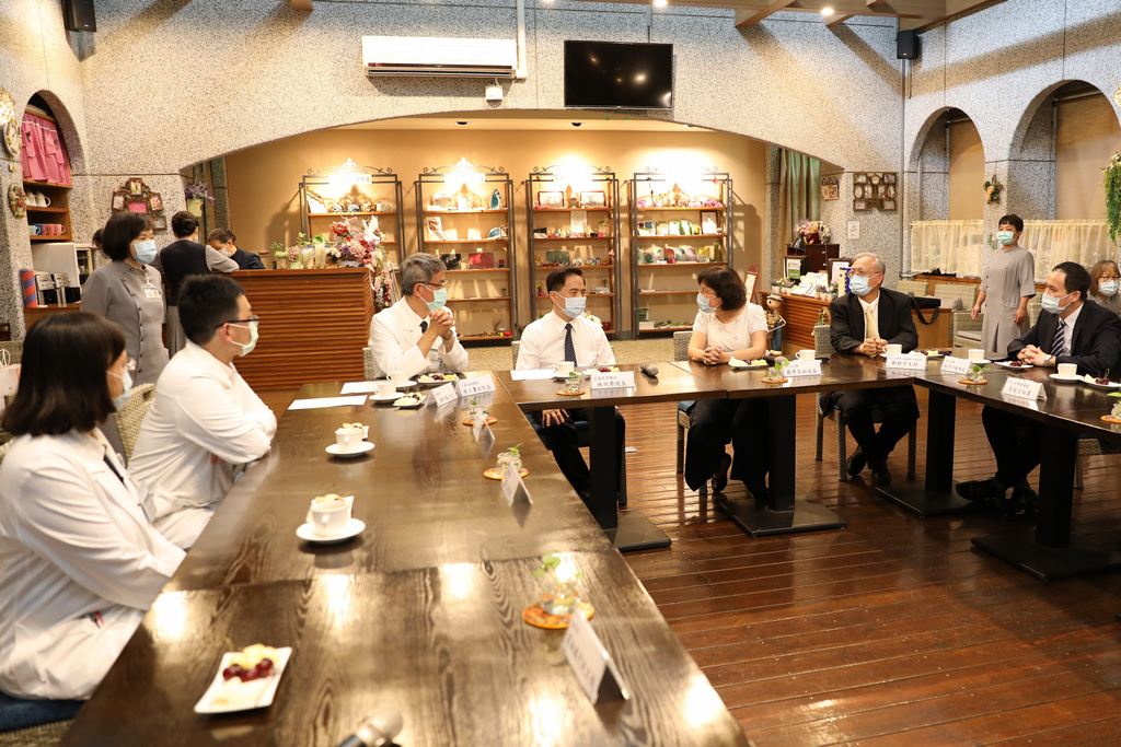 最吸引中山大學學士後醫學系籌備團隊目光的是大體手術教學中心的課程設計及教學內容