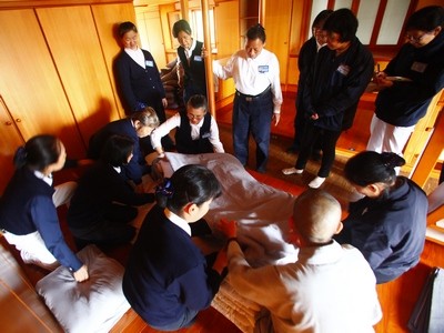 2015/04/11~12 花蓮慈院《誠情醫療福富足》第三屆臺灣人醫論壇日誌(二) ─ ─ 盤山過嶺護生命 仁醫之愛圓滿人醫論壇