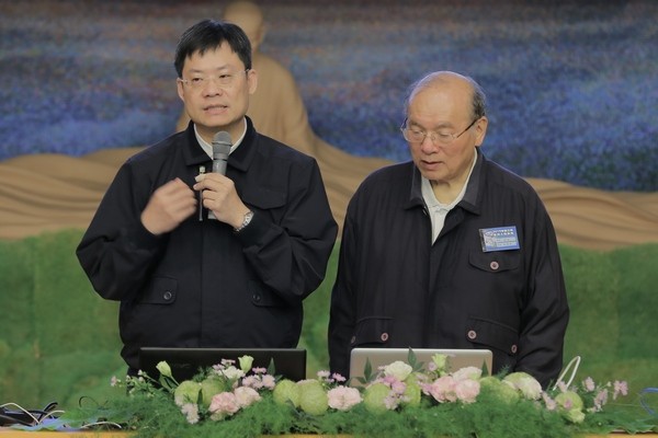 2015/04/11～12 花蓮慈院《誠情醫療福富足》第三屆臺灣人醫論壇日誌(一) ─ ─ 偏鄉醫療傳大愛　第三屆臺灣人醫論壇揭序幕