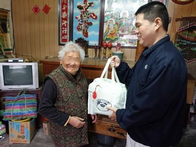 觀察入微守護生命 他們是「醫檢師」!