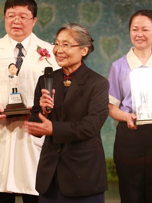 醫愛三十莫忘初衷　守護生命永不渝