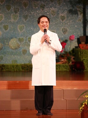 醫愛三十莫忘初衷　守護生命永不渝