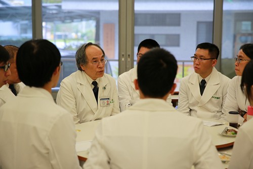 堅定醫療使命 邁向四十勇於承擔