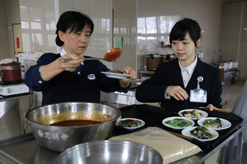 堅定醫療使命 邁向四十勇於承擔