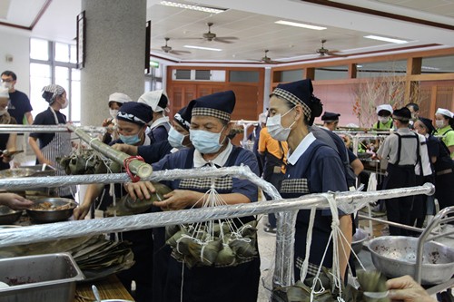 端午將至粽飄香 慈誠懿德祝福評鑑「包中」