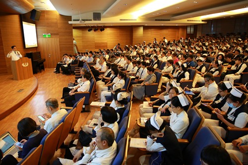 以愛出發迎評鑑 堅定信念「六度六關」