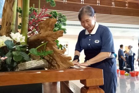 2017/06/24花蓮慈院日誌--職志合一耕福田 千尊菩薩為評鑑加分