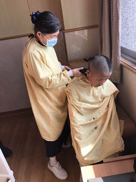 七次手術考驗不斷　為一線希望而努力