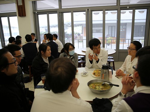 107年度醫醫師合心共識營 品質提升人才培育