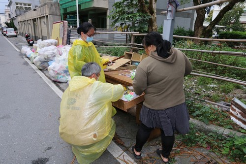 找病根解病苦 居家照護用心陪伴