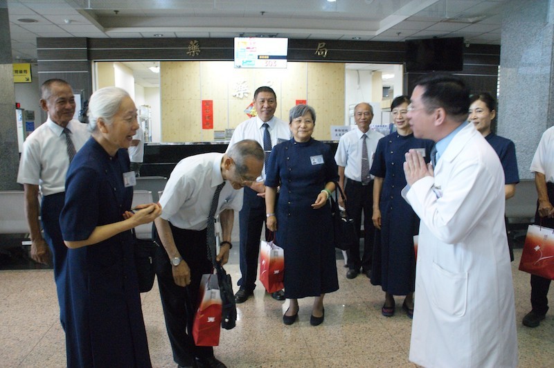 國軍高雄總醫院岡山分院與花蓮慈濟醫院骨髓幹細胞捐贈醫療合作簽約儀式