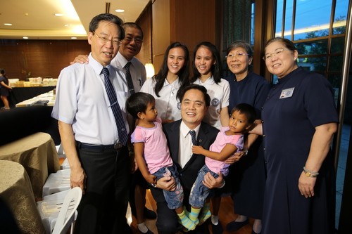 感恩心愛蔓延 溫馨醫病綿延不盡