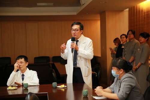 2018/08/30花蓮慈濟醫院日誌——菲律賓不對稱萎縮型連體嬰醫療會議 人醫群策妙手妙法(文/江家瑜)