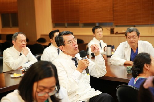 2018/08/30花蓮慈濟醫院日誌——菲律賓不對稱萎縮型連體嬰醫療會議 人醫群策妙手妙法(文/江家瑜)