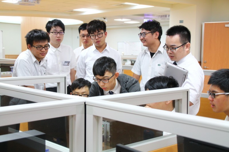 2018/10/01/02-08 慈濟醫療法人日誌——2018年慈大與慈科大實習生參與HIS5專案紀要