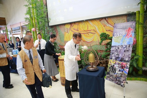 2018/10/08花蓮慈濟醫院日誌——「印」照「尼」我心 花蓮真情膚震殤用行動響應