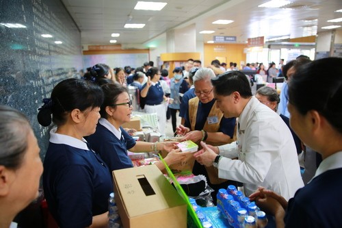 2018/10/08花蓮慈濟醫院日誌——「印」照「尼」我心 花蓮真情膚震殤用行動響應
