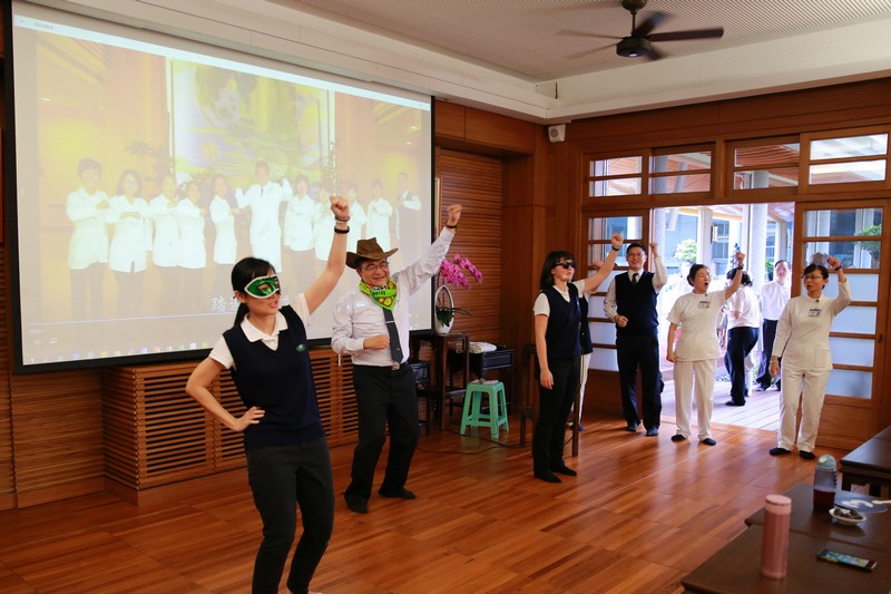 追求卓越跨足國際,主管合心共識營