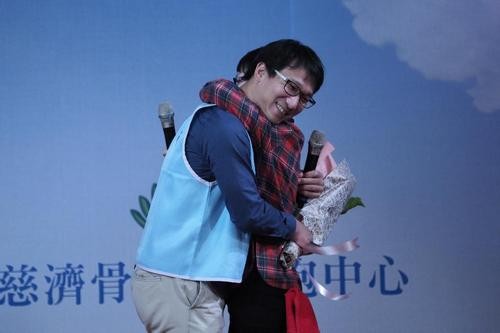 2018/11/03慈濟骨髓幹細胞中心日誌:廿五周年慶相見歡~游淯翔,陳怡作