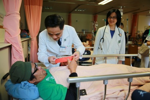 2019/02/04花蓮慈濟醫院日誌——春節年俗循例做 用心處處有深意