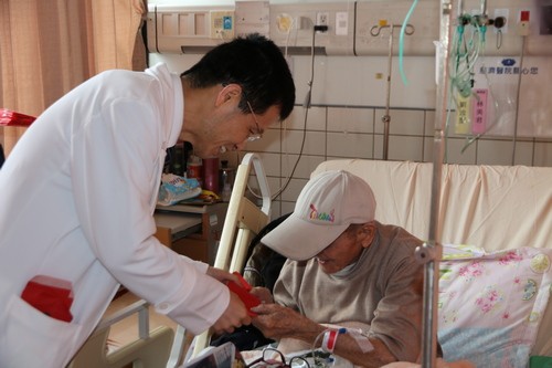 2019/02/04花蓮慈濟醫院日誌——春節年俗循例做 用心處處有深意