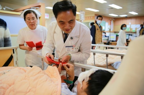 2019/02/04花蓮慈濟醫院日誌——春節年俗循例做　用心處處有深意