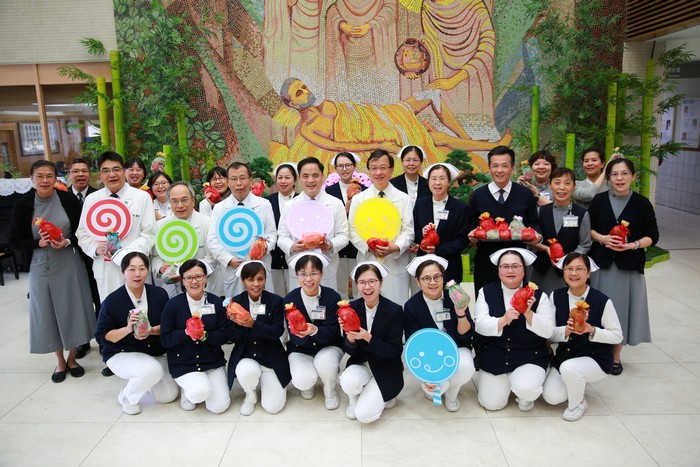 修福持慧勤精進　辭歲送舊迎心年