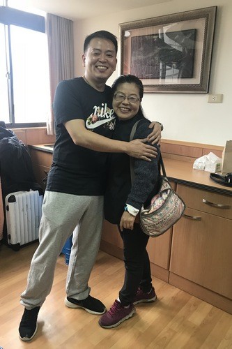 2019/03/08慈濟骨髓幹細胞中心日誌: 姊弟檔捐髓 感恩菩薩欽點