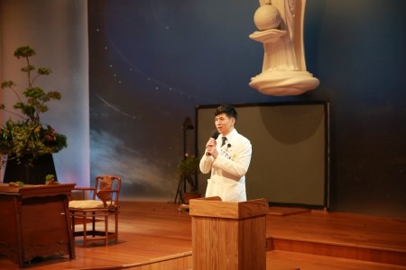 一念善心慈悲源 感動服務結善果