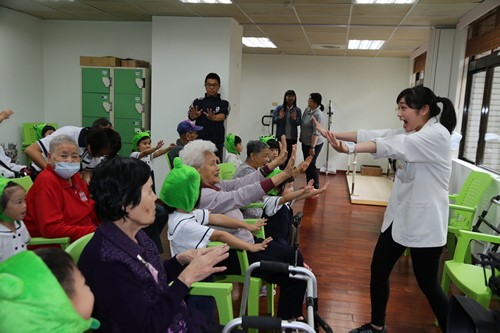 2019/05/15 花蓮慈院《守護生命 從早到晚 從小到老》溫馨座談日誌(三之三) ─ ─妙手妙法真實現 莫忘初衷來時路