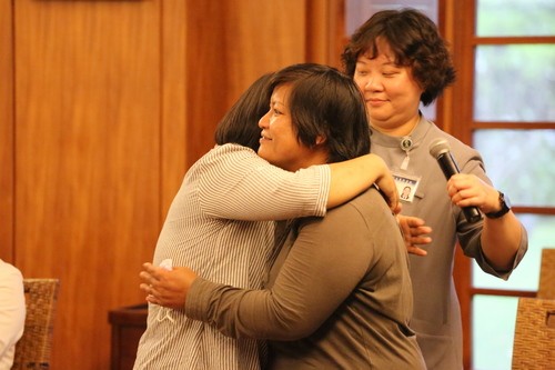 2019/05/15 花蓮慈院《守護生命 從早到晚 從小到老》溫馨座談日誌(三之二)─ ─花開見果擔使命 拔苦予樂步生蓮