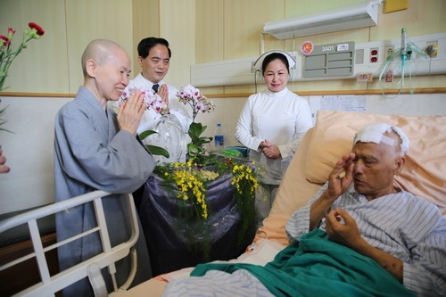 2019/05/12花蓮慈濟醫院日誌——病房行動浴佛分享愛　拔苦與樂真摯祝福