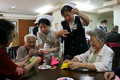 2019/05/15 花蓮慈院《守護生命 從早到晚 從小到老》溫馨座談日誌(三之三) ─ ─妙手妙法真實現　莫忘初衷來時路