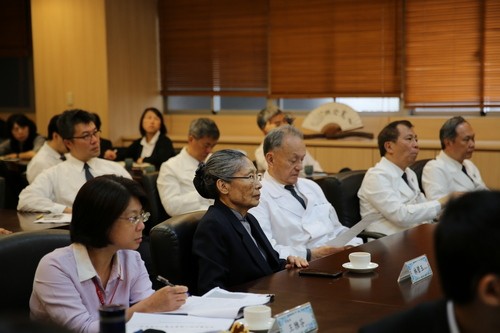 2019/04/25 花蓮慈濟醫院日誌——住院醫師適用《勞動基準法》 衛福部司長石崇良指導