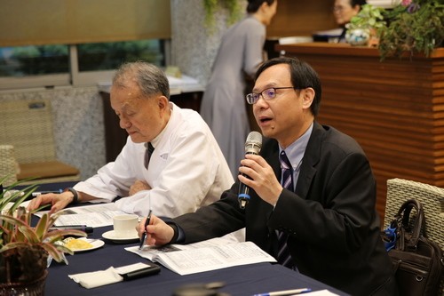2019/04/25 花蓮慈濟醫院日誌——住院醫師適用《勞動基準法》 衛福部司長石崇良指導