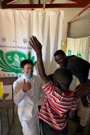 2019/05/29《長情醫愛.莫忘那一念》花蓮慈濟醫院日誌(一)--用愛守護翻轉東非 莫三比克賑災義診愛分享