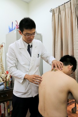 沈炫樞醫師表示,臨床實驗也證實「三伏貼穴位療法」,可增加非特異性免疫功能